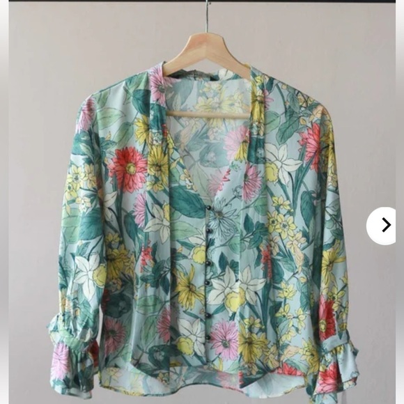 ZARA Basic Collection Green Floral Bow Blouse - Picture 3 of 9